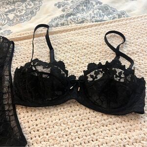 SAVAGE X FENTY Black Lace Underwire Bra with Floral Detailing Intimates Set